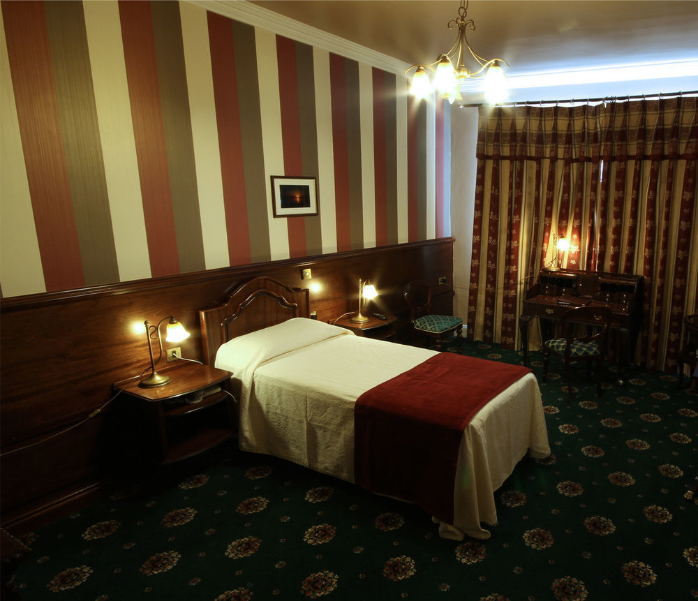Lakeside Manor Hotel Вирджиния Экстерьер фото